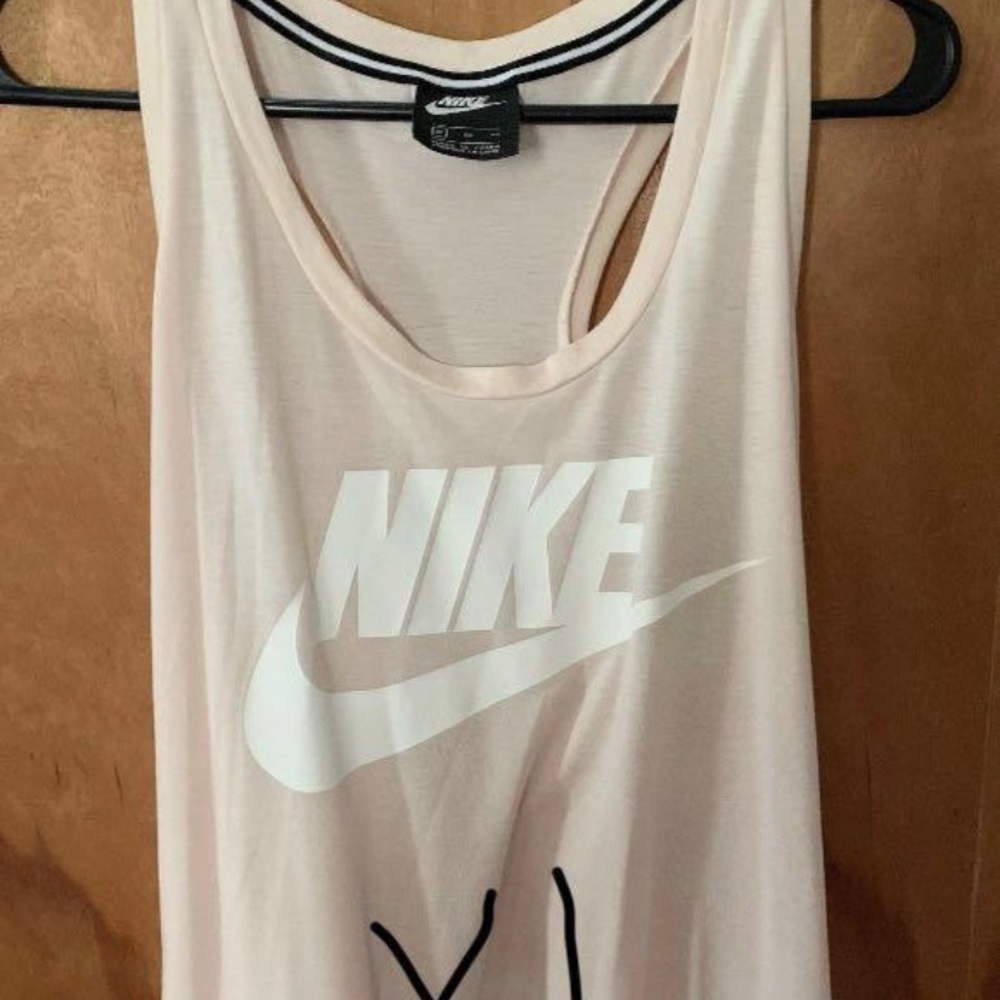 Nike tank nwot xl